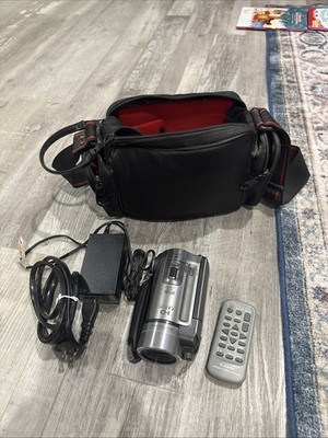 Canon VIXIA HF100 High Definition Camcorder (Gray) Tested Works