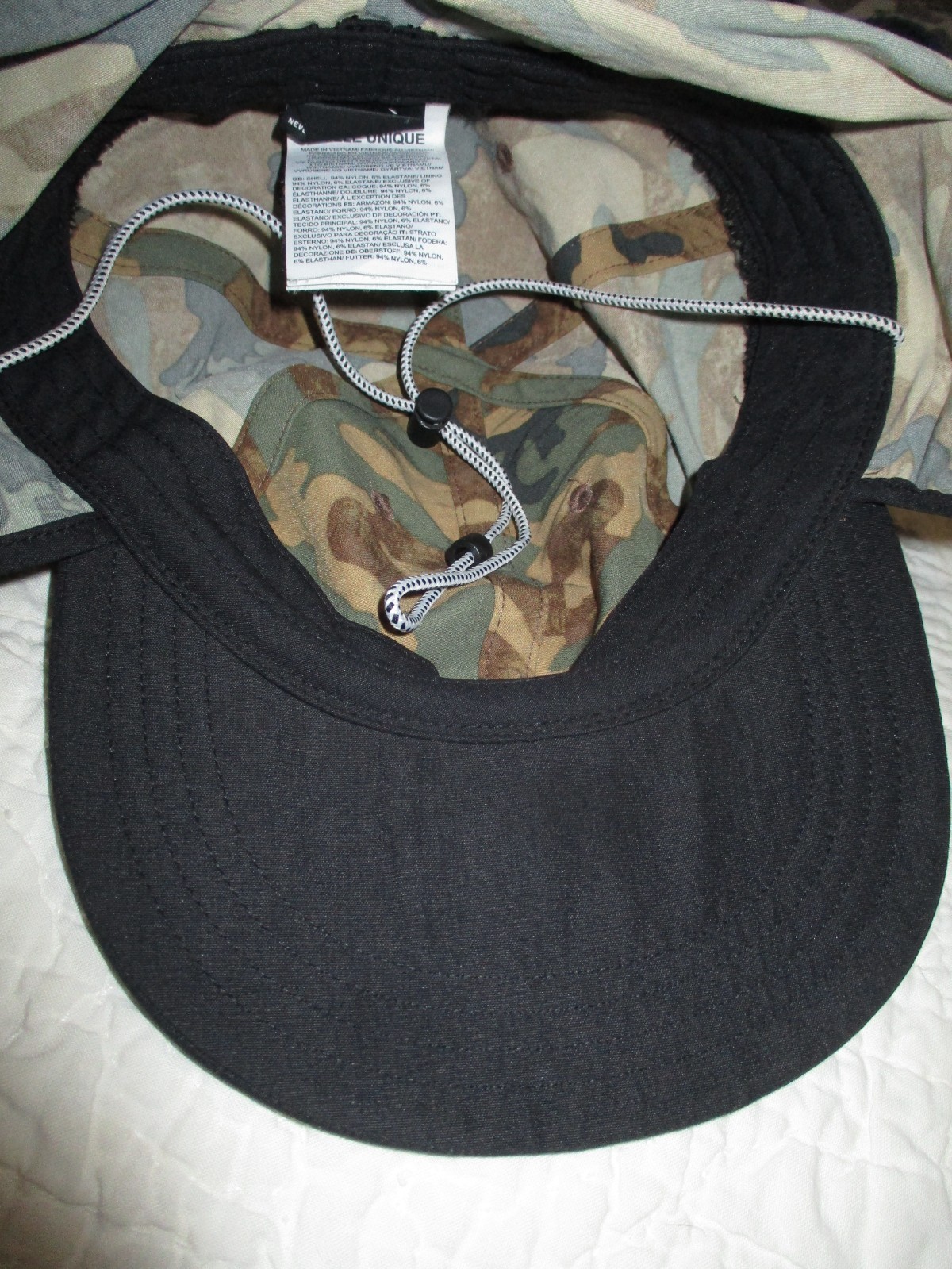Picture 4 of 6