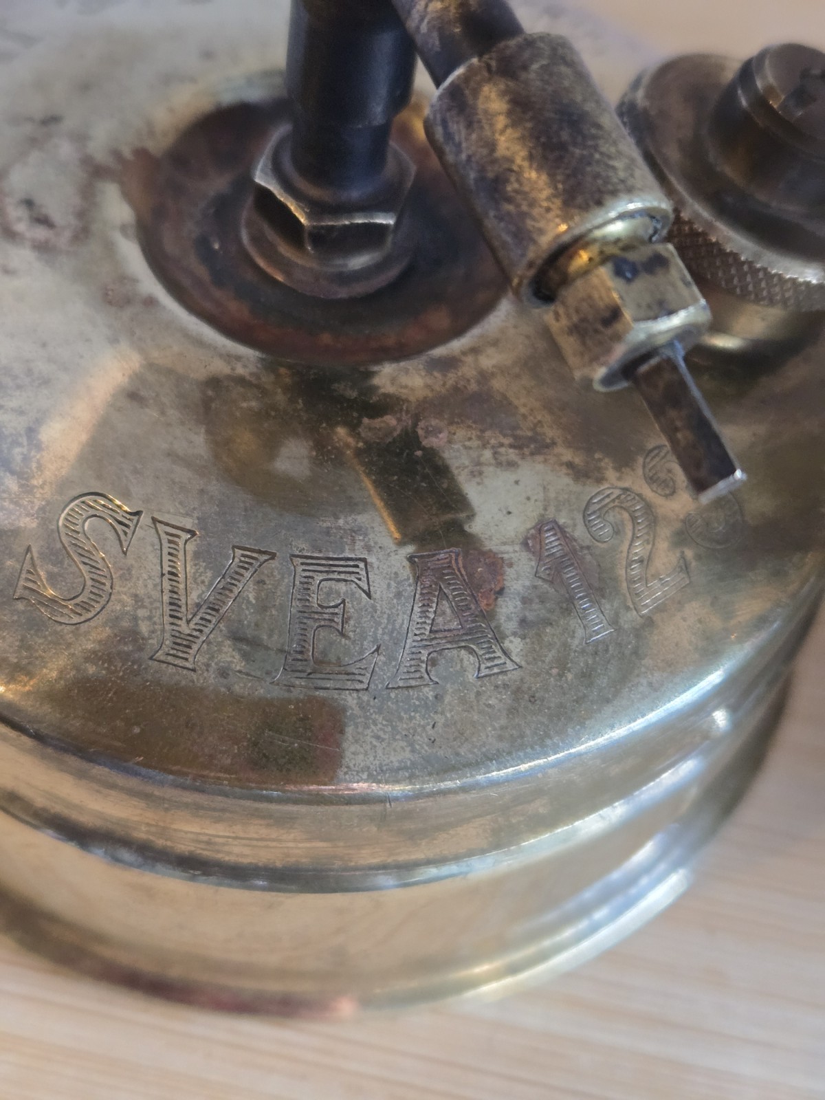 UNTESTED Vintage Svea 123 Brass Backpacking Stove –Made in Sweden–w/ Windscreen 