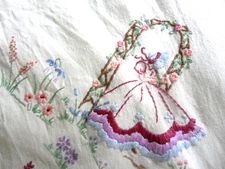 Vintage Embroidered Linen square Tablecloth  Southern Belles Trellis OUTSTANDING