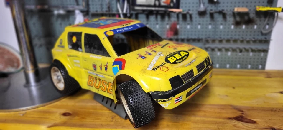 Flying Point Robbe Probe RC Nitro Vintage 4WD Buggy Peugeot 205 - Bild 4 von 4