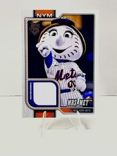 2026 Topps Series 1 Celebration Mrs. Met Patch #MAS-MRS Mascot Relic SP NY Mets