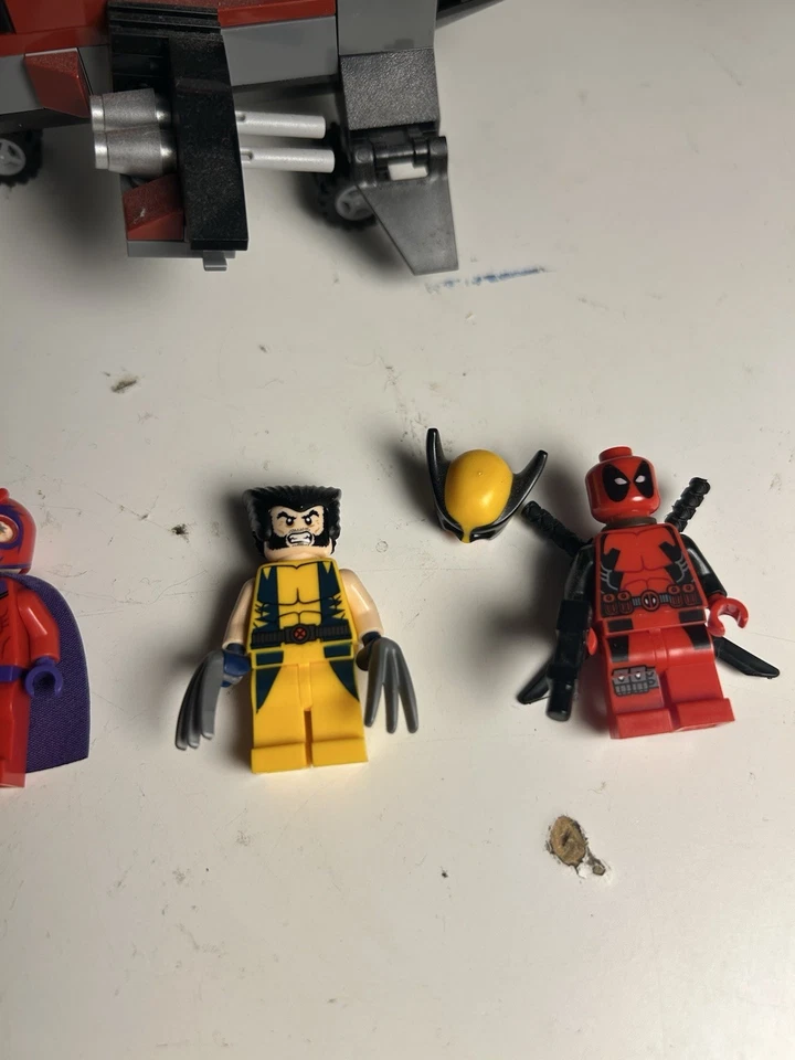 LEGO Marvel: Wolverine's Chopper Showdown (6866) todas las minifiguras Foto 4 de 4