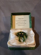 About Face Designs - Green Frog - Messengers - Glass Frog in Box