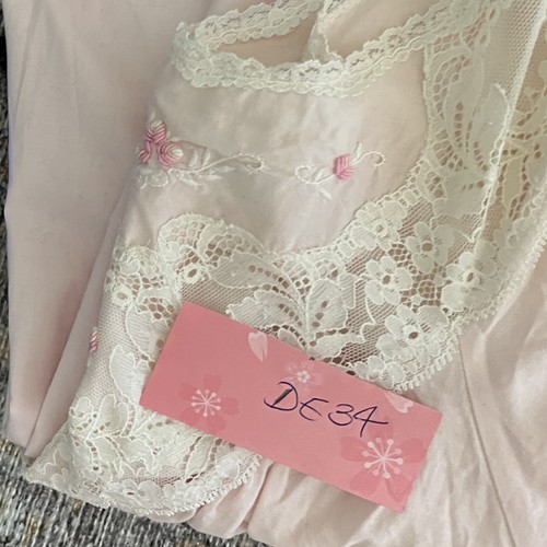 Vtg Barbizon Pink Embroidered & Lace Cottage Core Nightgown Prairie Cotton M - Picture 11 of 11