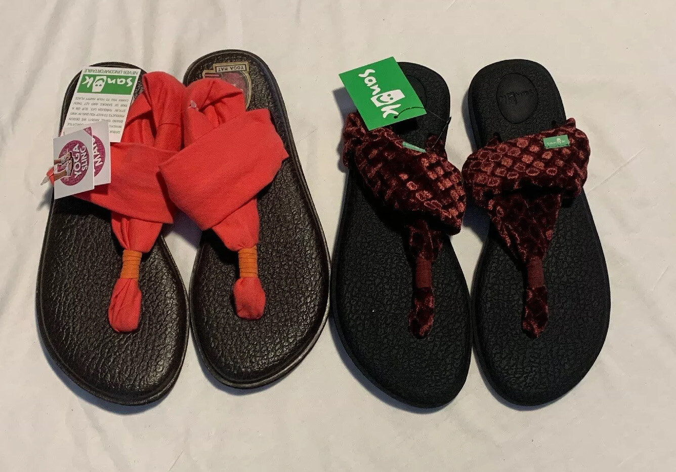 Lotto di (2) sandali infradito donna Sanuk taglia 7 tappetino yoga yoga fascia