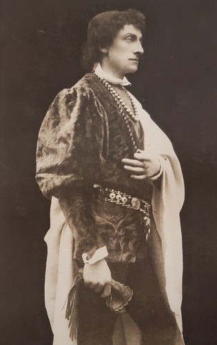 Sir Forbes-Robertson as Romeo- Shakespeare's Romeo & Juliet Studio Portrait - Picture 5 of 7