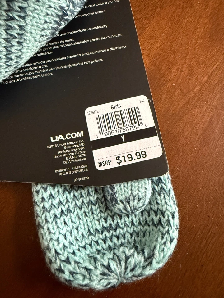 UNDER ARMOUR NUEVAS NIÑAS UA BLUE SHIMMER GUANTES DE PUNTO NIÑOS TALLA ÚNICA REFLECTANTES Foto 3 de 4