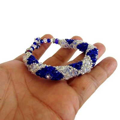 Ilde de Yemaya Pulsera Santeria de Crystal / Yemaya Handmade Bracelet 8.5''