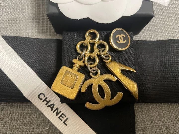 Rare Vintage Chanel Cocomark High Heel Perfume Brooch #OMEUKW