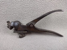 Saw Set, Vintage E.C. STEARNS & Co. Adjustable Hand Saw Tooth Setter, Sterns