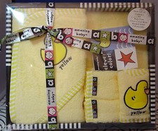 New Amazing Baby Yellow Duck Bath Gift Set