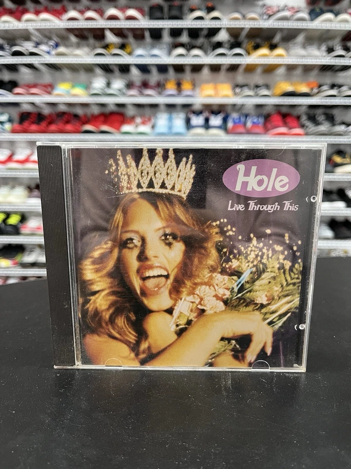 CD lot Of 10 D12, Hole, Mötley Crüe, Michael Jackson, Busta Rhymes - Image 2 of 4