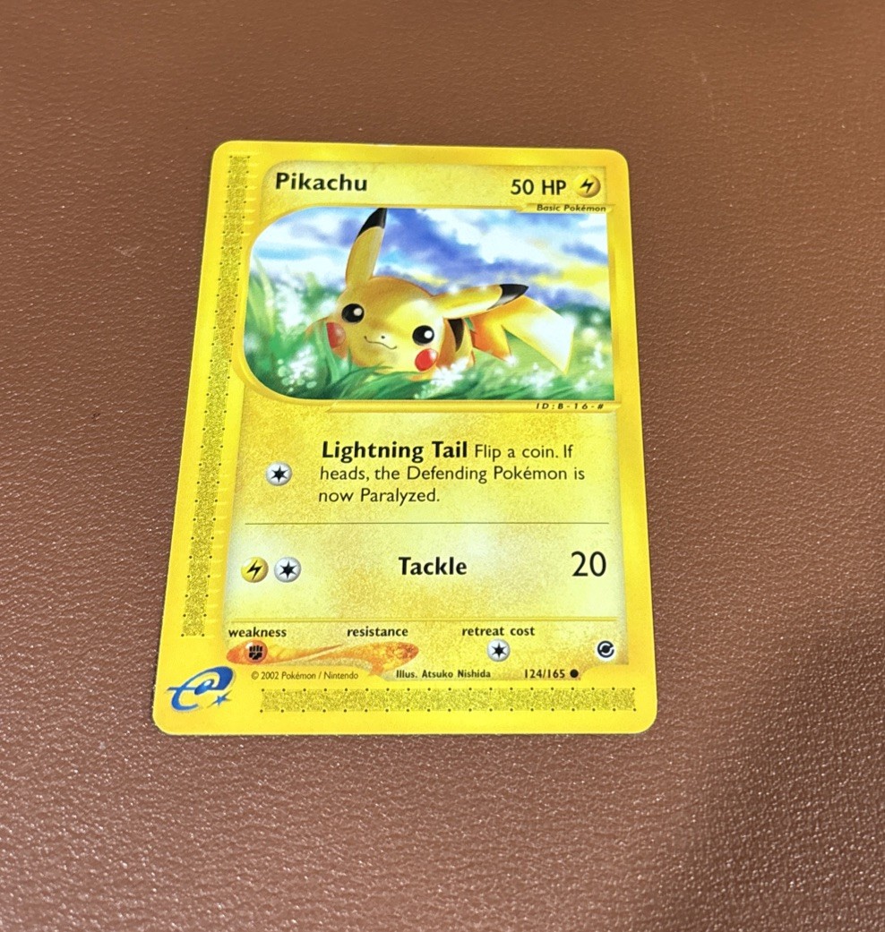 Pikachu - 124/165 - Expedition Base Set E-Series 2002 - Pokemon Card - NM