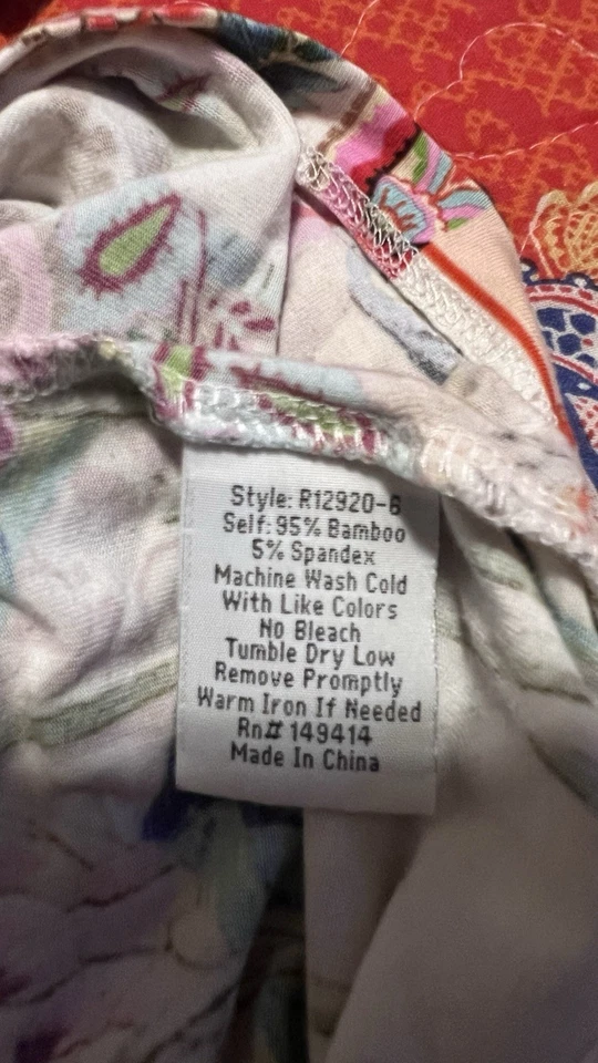 Camiseta deportiva Johnny Was Top grande floral favorita de verano swing para mujer Foto 4 de 4