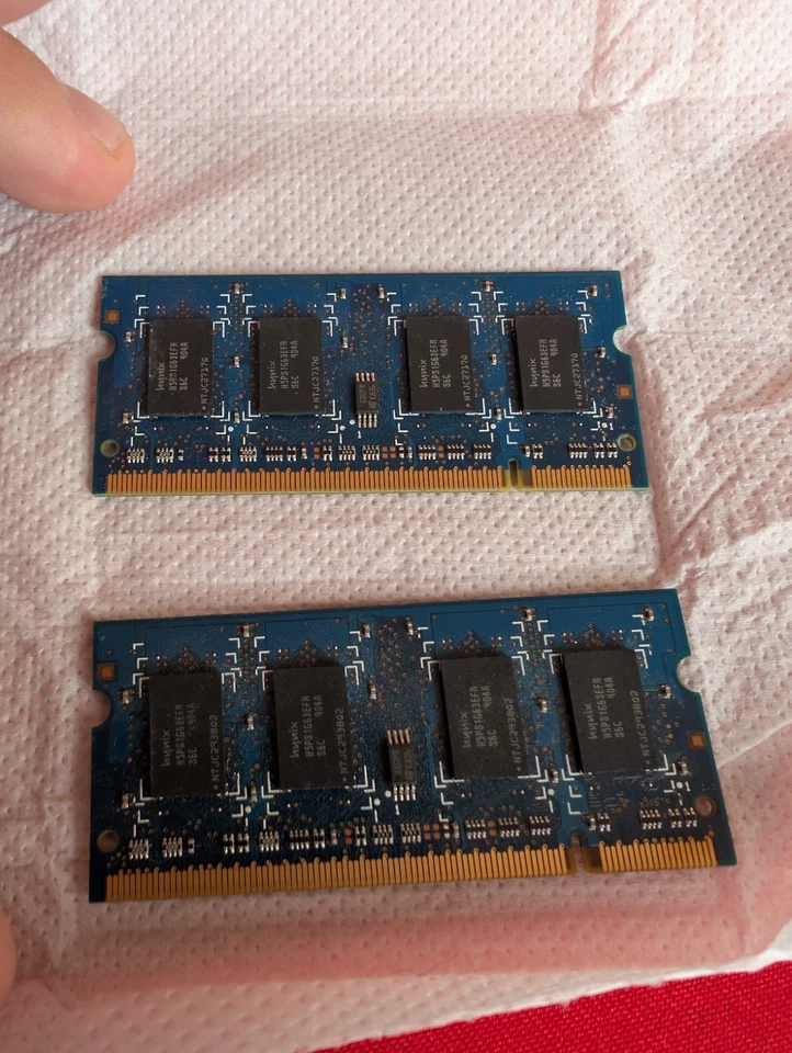 2x 1GB HYNIX 2Rx16 PC-2 6400S  MATCHING PAIR GOOD SCHOOL SURPLUS, read details  - Image 2 of 3