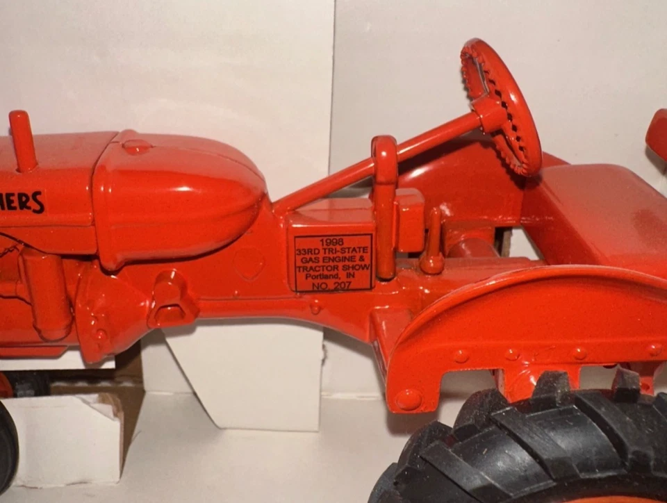 Tractor Allis Chalmers C 1998 Tri-County Gas Tractor Show #100 modelos a escala 1/16 Foto 2 de 2