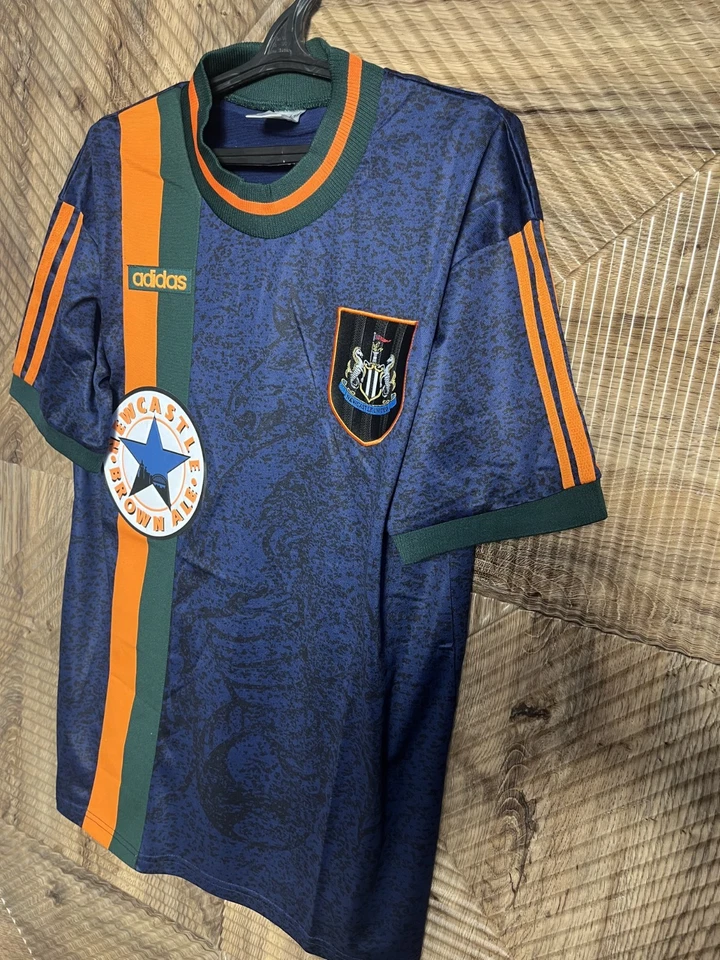 Newcastle United Jersey 1998 1999 Size XL Reissue Away Shirt Football Retro - Image 4 of 4