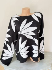 Premise Sweater 👀XL Floral Knit Bell Sleeve Cottage Career Black Luxe Quality