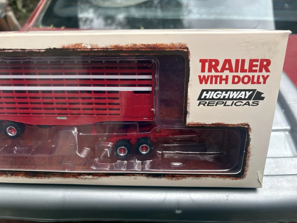 HIGHWAY REPLICAS 1:64 LIVESTOCK TRAILER WITH DOLLY, 12986 - Image 3 of 4