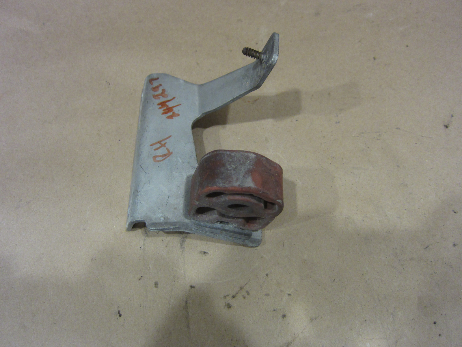 Ferrari California - RH Lower Muffler Support Bracket With Buffer  - P/N 244297