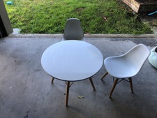 mocka kids table and chairs
