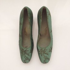 Vintage 60's Lily ShoesChinese Satin Brocade Green Pumps 7