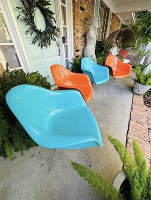 Mid Century Modern Fiberglass Chairs Set Of 4 First Generation Eames