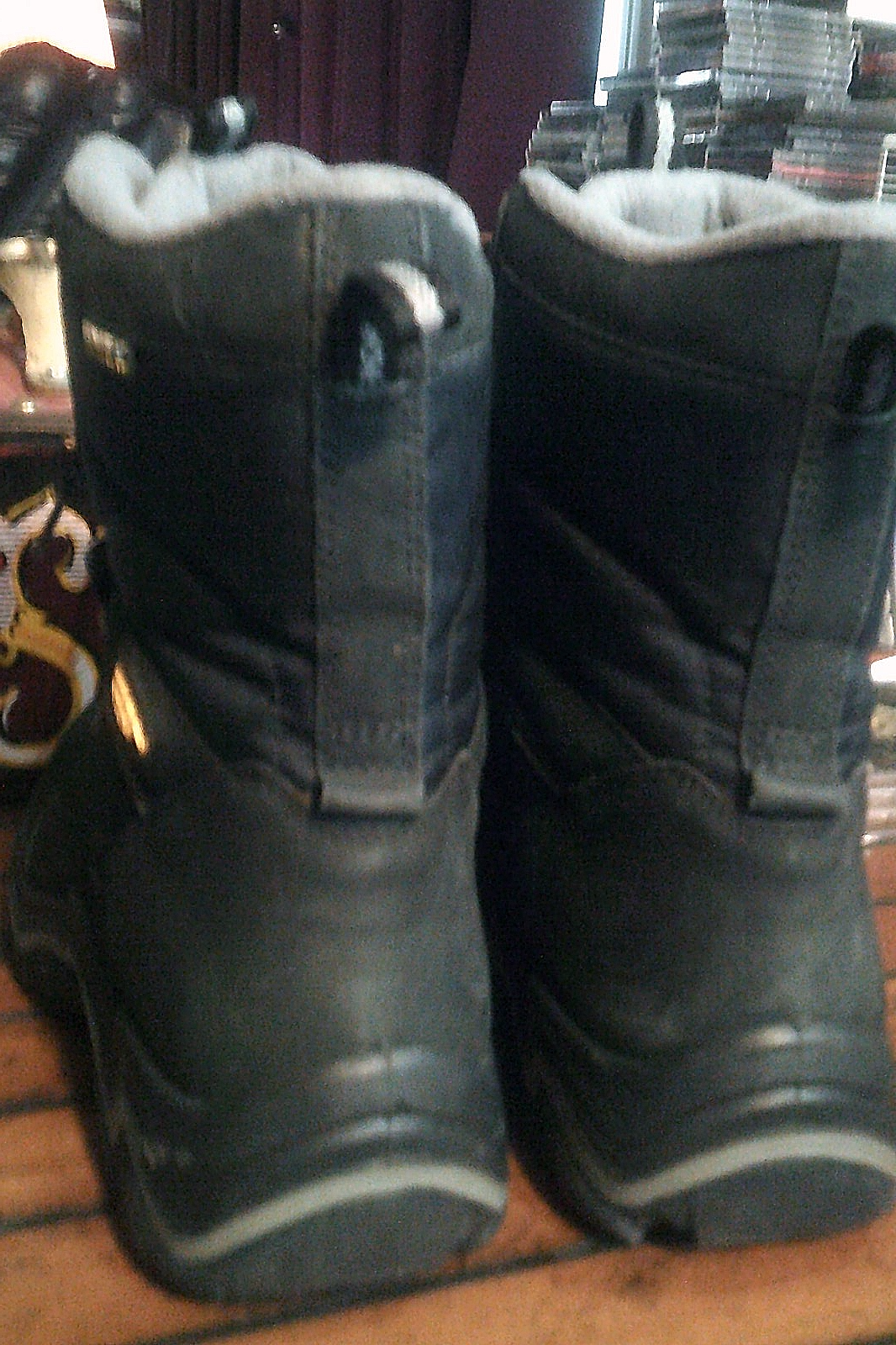 Stivali invernali Keen Durand Polar da uomo taglia 11 400 grammi nero gargoyle 40F made in USA