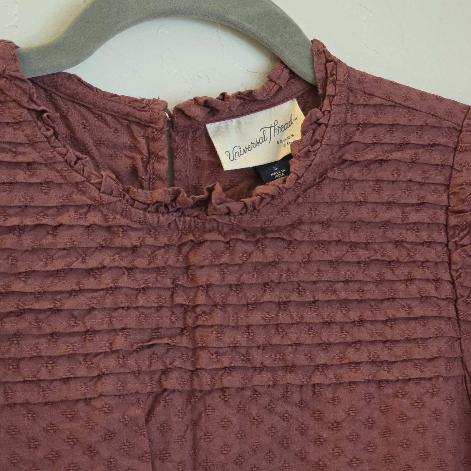 Universal Thread cranberry cottage core prairie M… - image 10