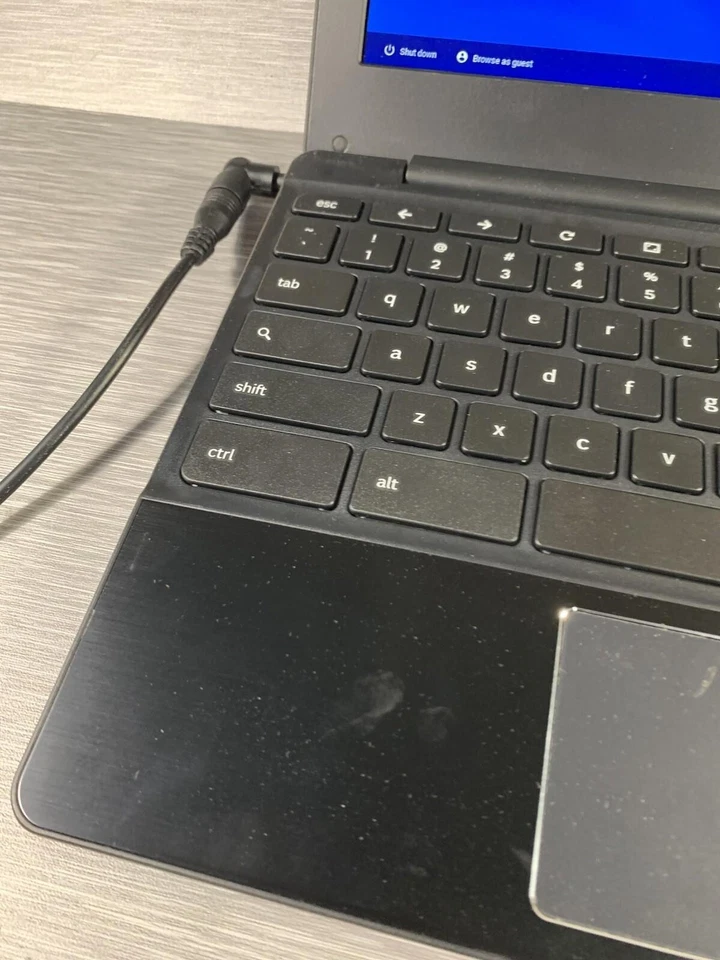 Chromebook Hisense C11 *LEIA A DESCRIÇÃO* - Imagem 2 de 4