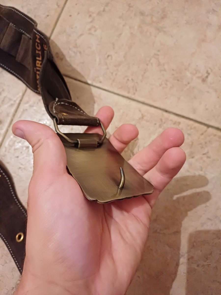 RARE UNDERBERG LEATHER SUEDE GUN BELT BUCKLE BEER BITTER HOLDER