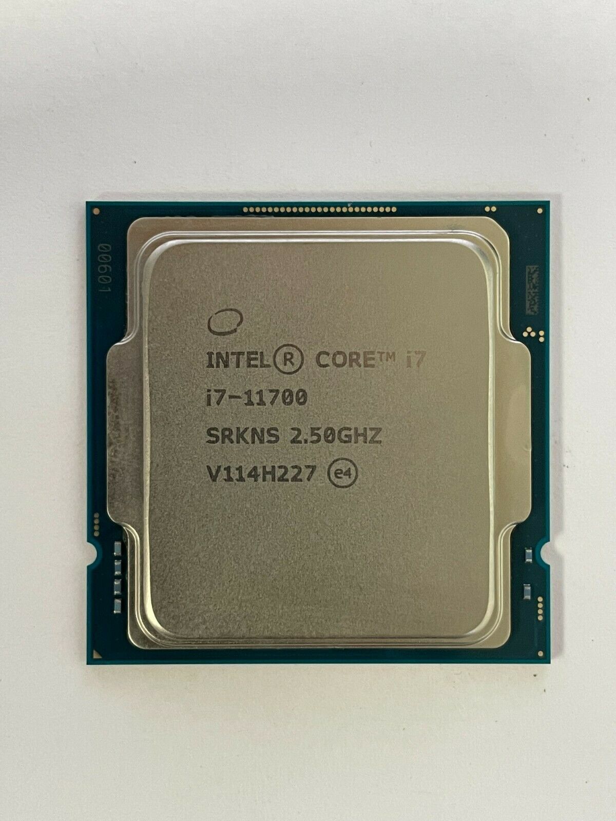 NEW Intel Octa (8) Core i7-11700 SRKNS CPU Processor 4.9 GHz LGA1200 i7 11700