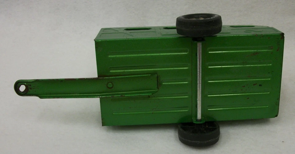 Vintage Nylint Green Pressed Steel Farm Trailer - Image 4 of 4