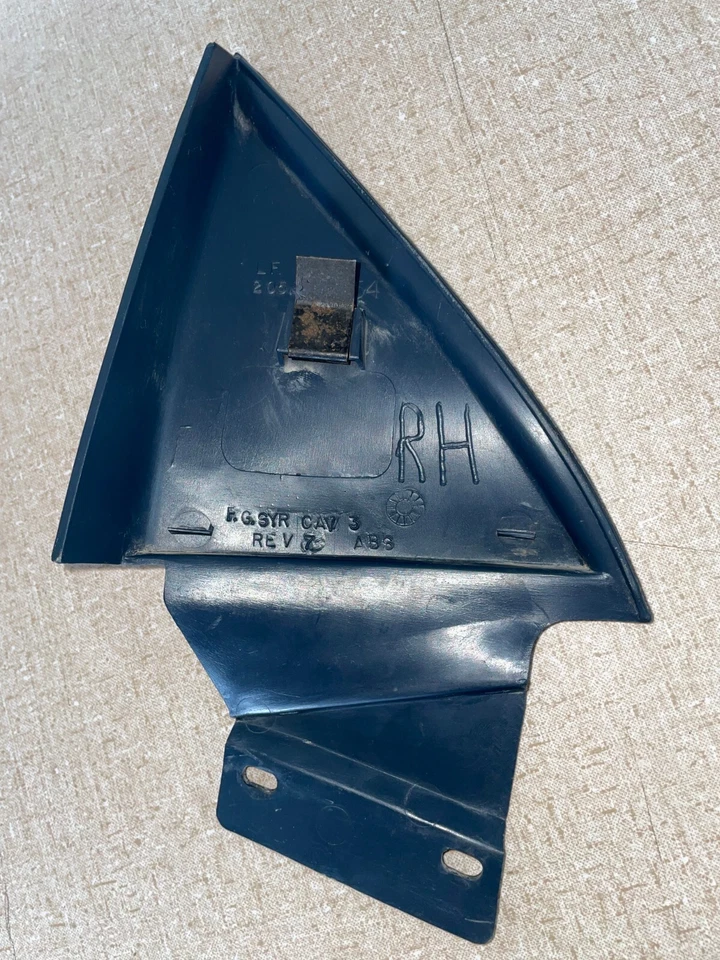 87 88 89 90 CHEVY BERETTA BLUE RH PASSENGER DOOR MIRROR INTERIOR TRIM - 20596554 - Imagem 4 de 4