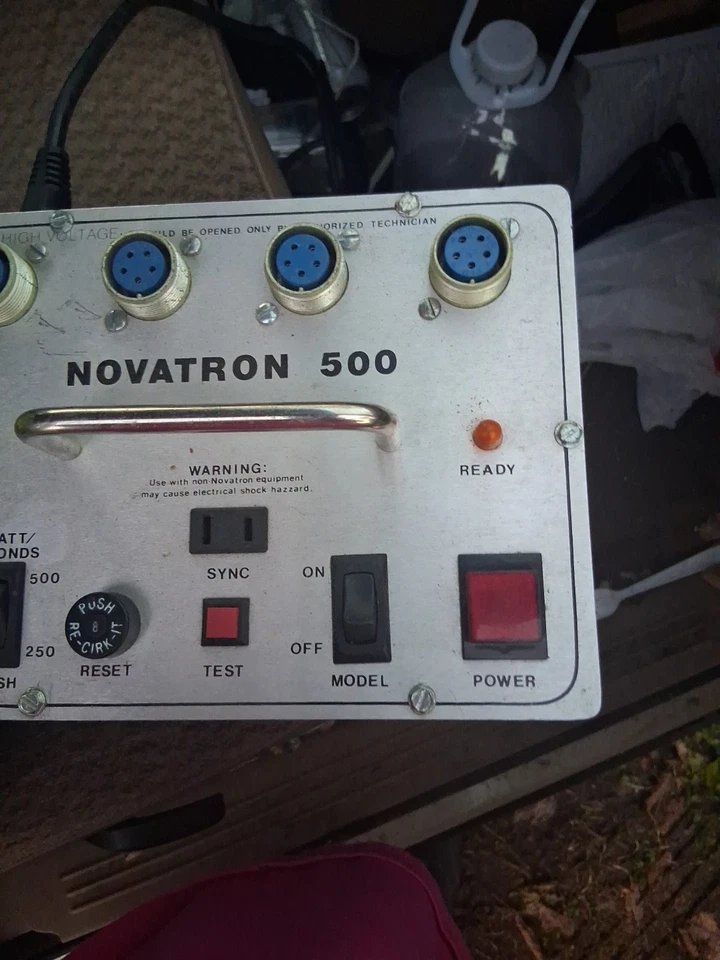 Kit Novatron VR500 con 3 cabezales estroboscópicos. ¡HAZ OFERTA! ¡NEGOCIARÉ! Foto 3 de 4