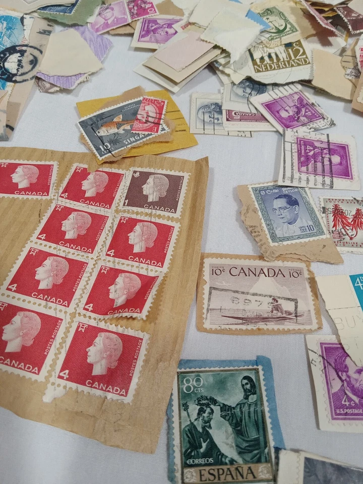Huge Lot Of Vintage Stamps Assorted From All Over The World - Image 4 of 4
