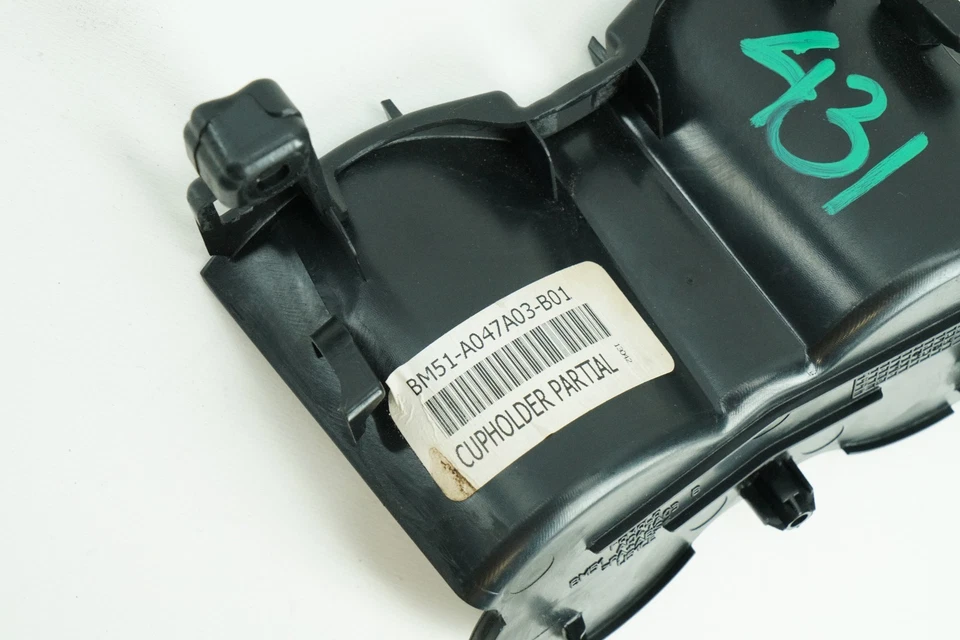 Porta-copos Ford Focus St 12-17 inserção parcial Bm51-A047A03-B - Imagem 3 de 4