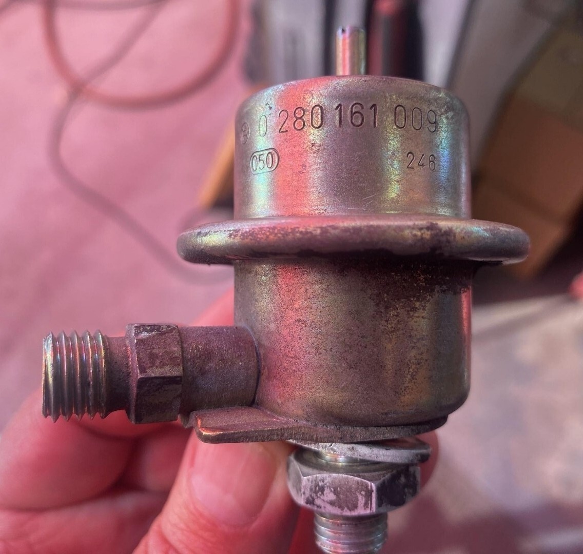 ENG DIAPHRAGM FREE-FLOW DAMPENER BOSCH 0280161009 = BENTLEY ROLLS ROYCE UE43461