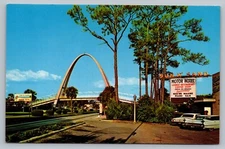 Sun N Sand Motor Hotel US Hwy 90 Biloxi Mississippi Vintage Postcard c1960