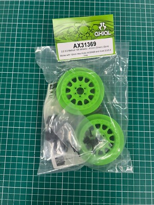Axial 2.2 3.0 Method 105 Wheel 41mm Green. 2 per package