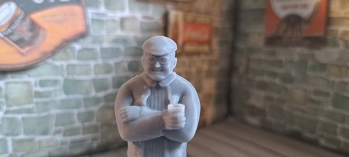 Scale Model Fred Dibnah Cuppa (Various Scales) - Picture 8 of 8
