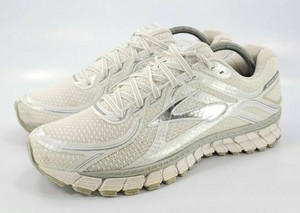 brooks adrenaline womens size 11