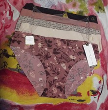 5 NEW ADRIENNE VITTADINI AV3061 5PKT GOODBYE PANTY LINES HIPSTER PANTIES S