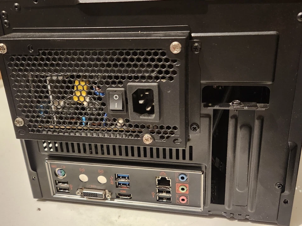 Cooler Master Elite 110 Mini-ITX PC Case + MSI B150 Board + 8GB DDR4 , Untested  - Image 2 of 4