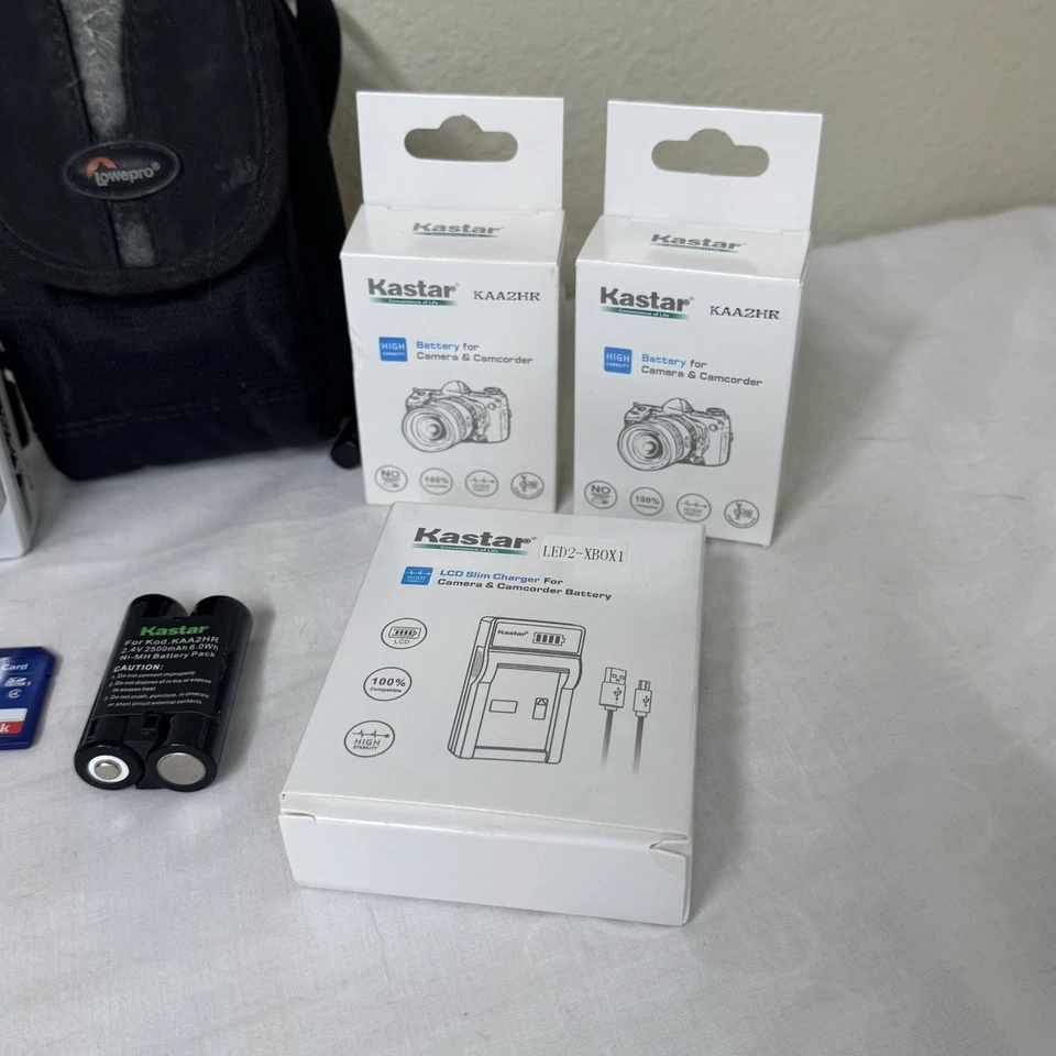 Kodak EasyShare C613 White Silver Digital Camera 3X Optical Zoom 6.2MP *TESTED* - Image 2 of 4