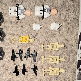 LEGO Star Wars Clone Trooper Lot (Phase 1) and Battle Droid Lot (With Commander)