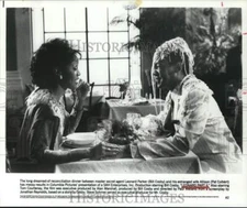1987 Press Photo Bill Cosby & Pat Colbert in "Leonard Part 6" Movie - hcq38393