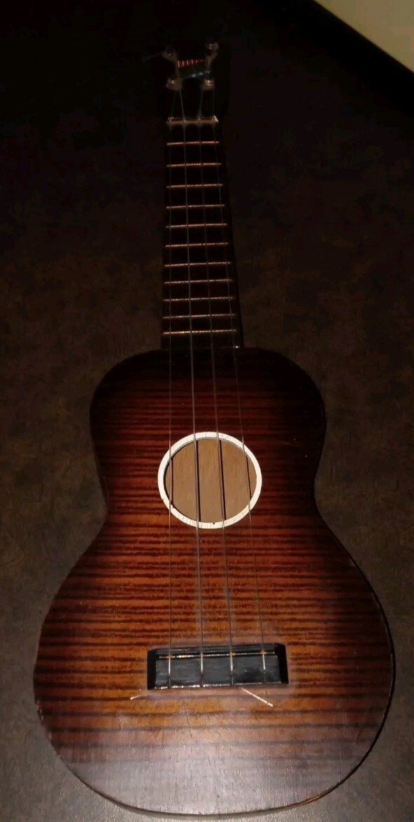 Vintage Rotary DeLuxe De Luxe Ukelele RARE