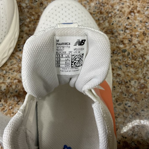 New Balance Kids Fresh Foam Arishiv4 Bungee Lace/Top Strap Sz 13.5 MISMATCH SET - Picture 13 of 15